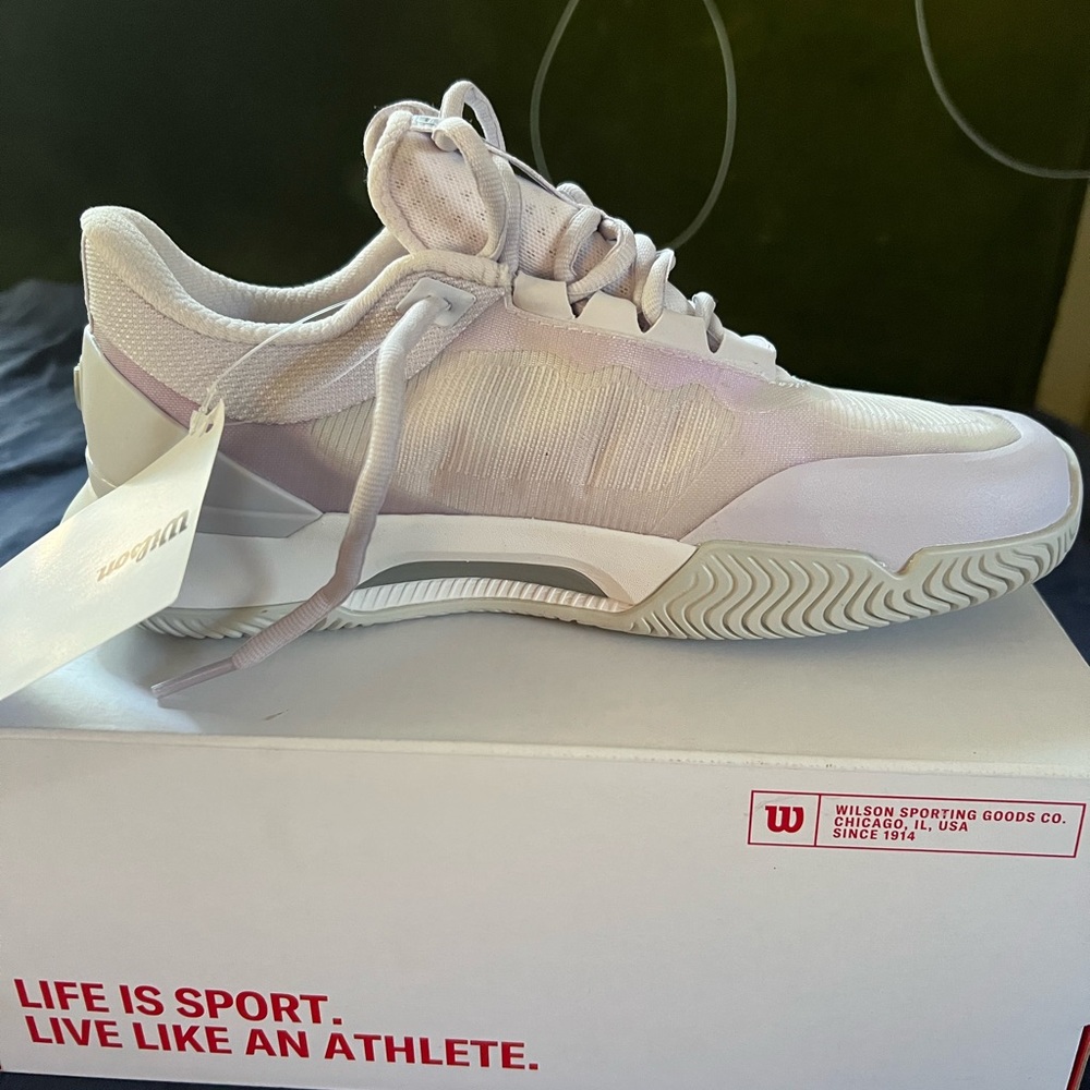 Wilson Women's Cream Sneakers